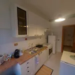 Vatican Pittore House Apartment