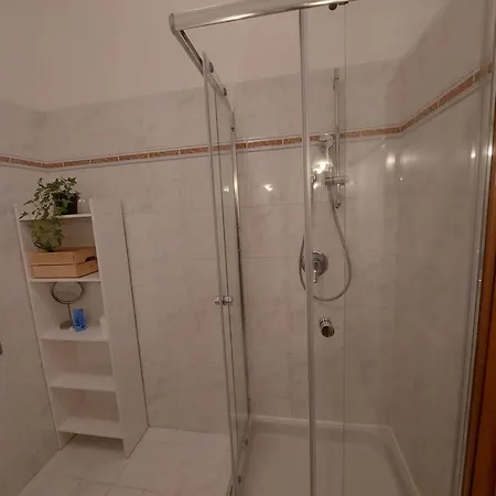 Vatican Pittore House Apartment